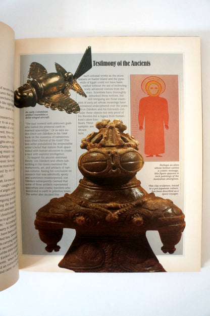 The UFO Phenomenon Mysteries of the Unknown Hardcover