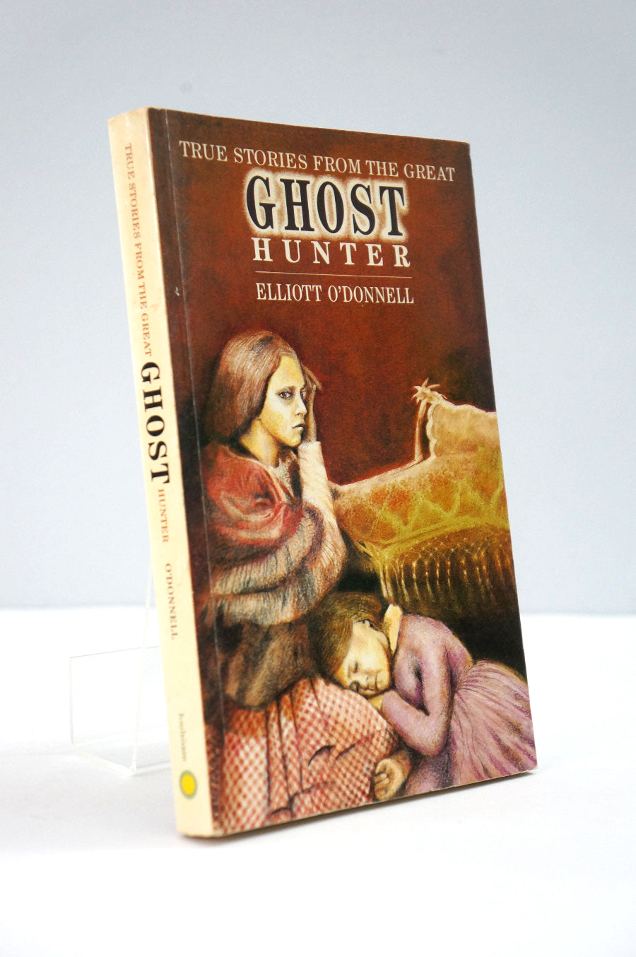 Ghost Hunter by Elliott O'Donnell cover