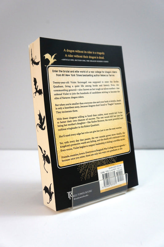 Back cover of Cover of Fourth Wing, a fantasy romance novel written by the American author Rebecca Yarros