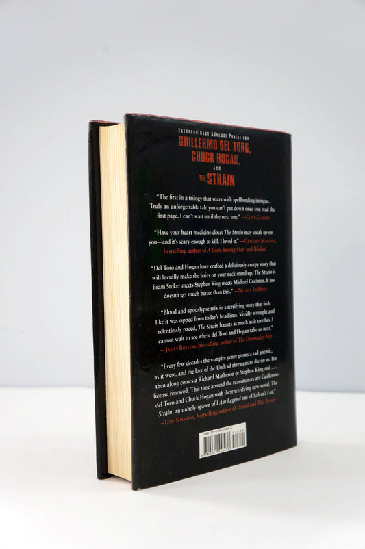 The Strain by Guillermo Del Toro and Chuck Hogan